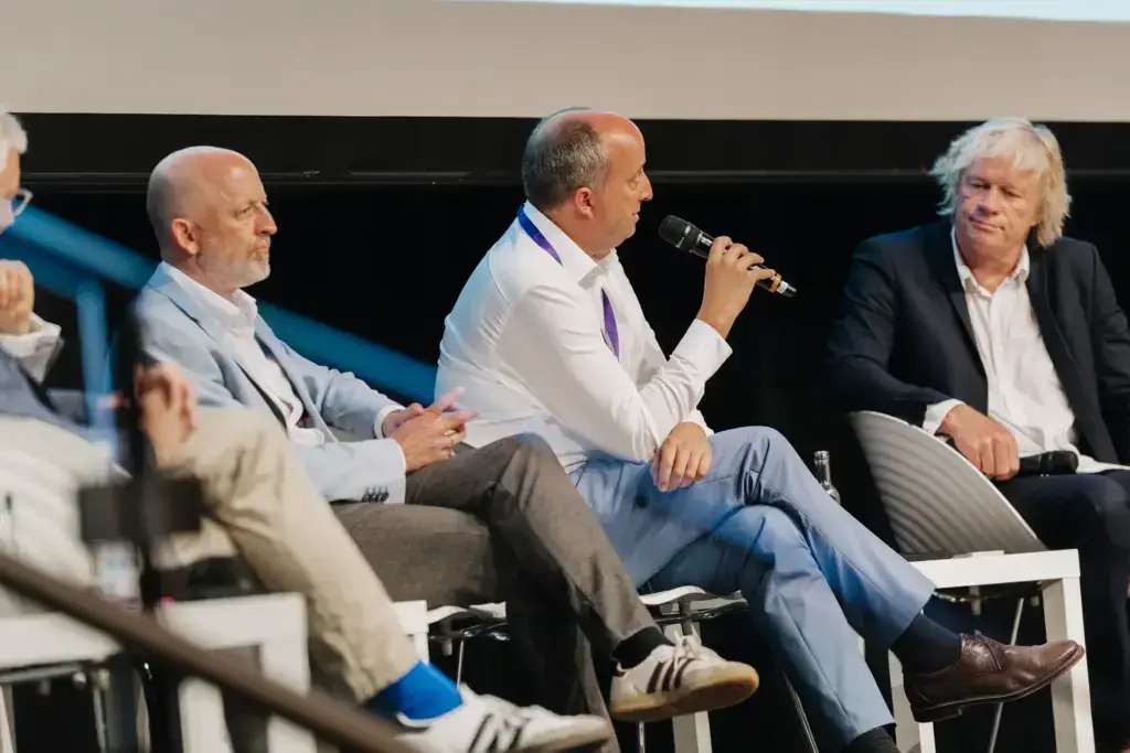 Podiumsdiskussion beim Deutschen Nahverkehrstag